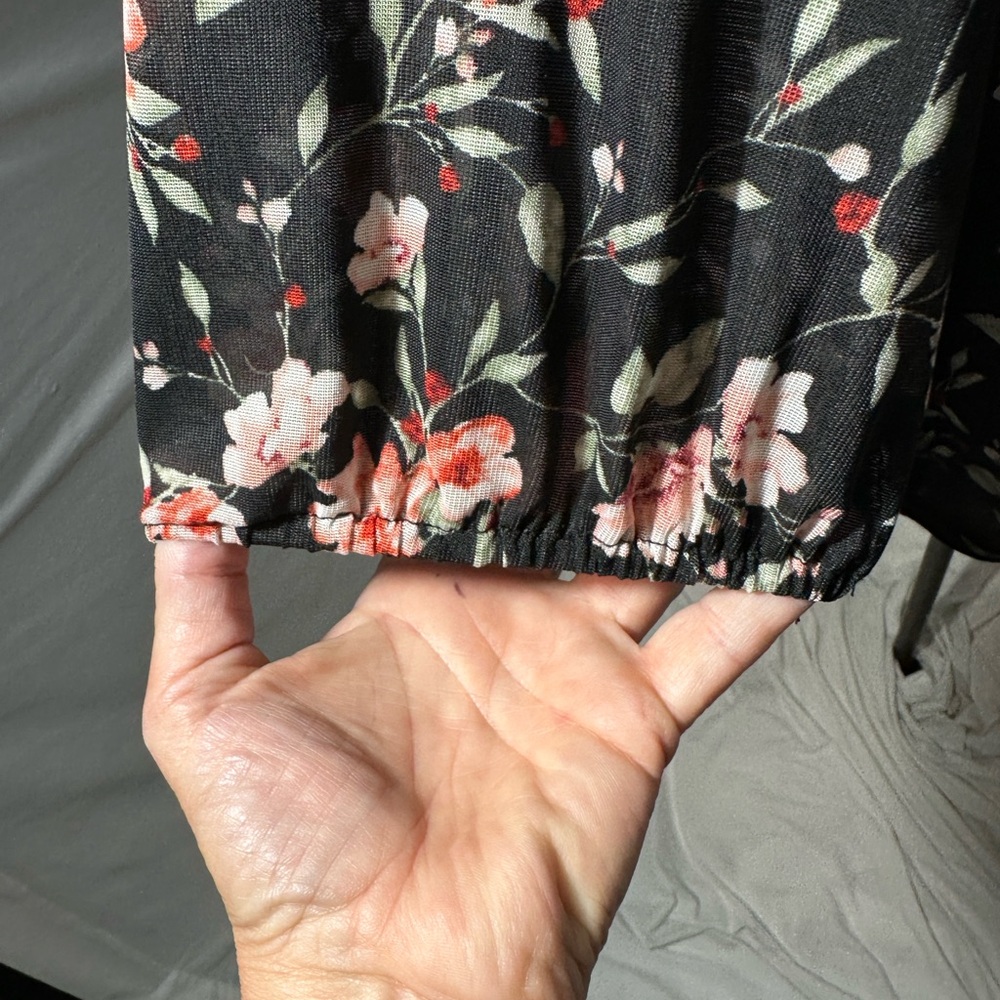 Siren Lily Plus 1X Sheer Floral Boho Top Black Feminine Romantic Chiffon Blouse - Picture 4 of 9